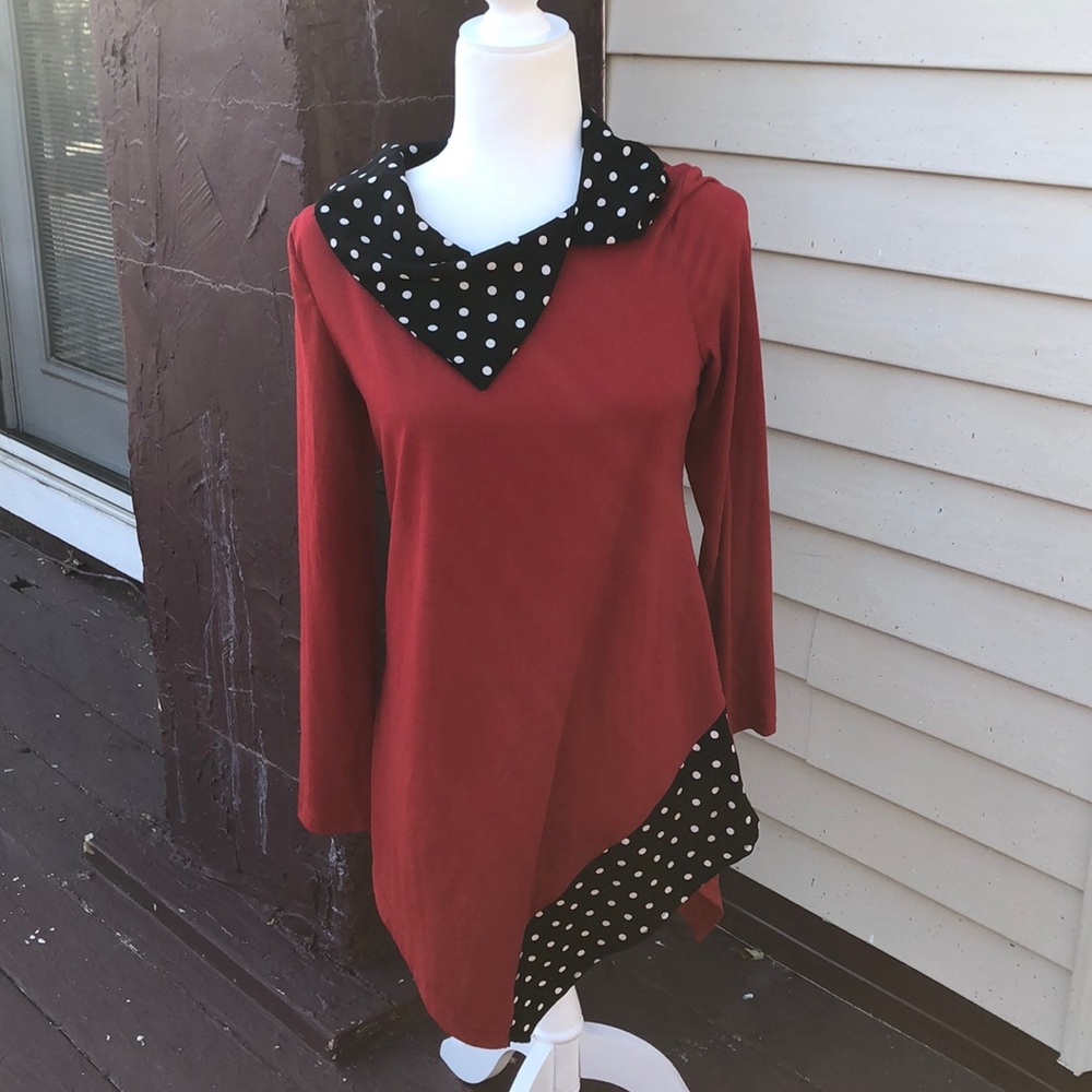 Nendu Polka Dotted Trimmed Asymmetrical Tunic